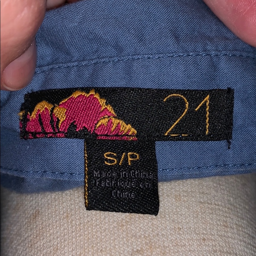 Blue button up small - Picture 3 of 4